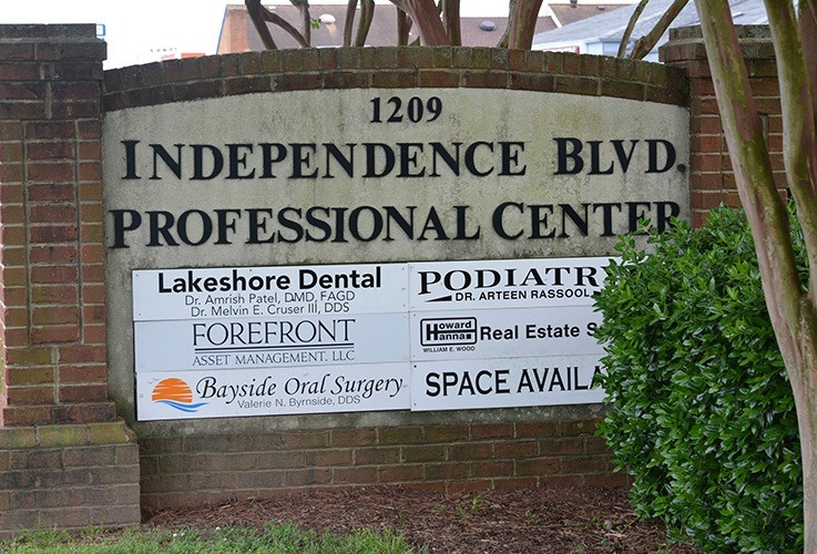 Dental office sign